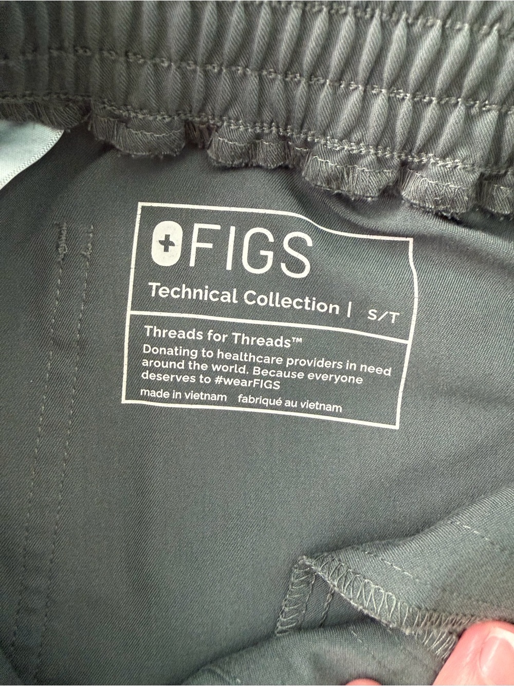 FIGS Bonsai Scrubs